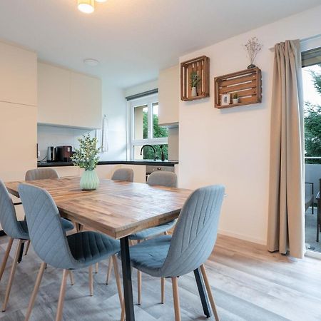 Moderne Wohnung Mit Parkplatz - Top Floor Ostermundigen Esterno foto