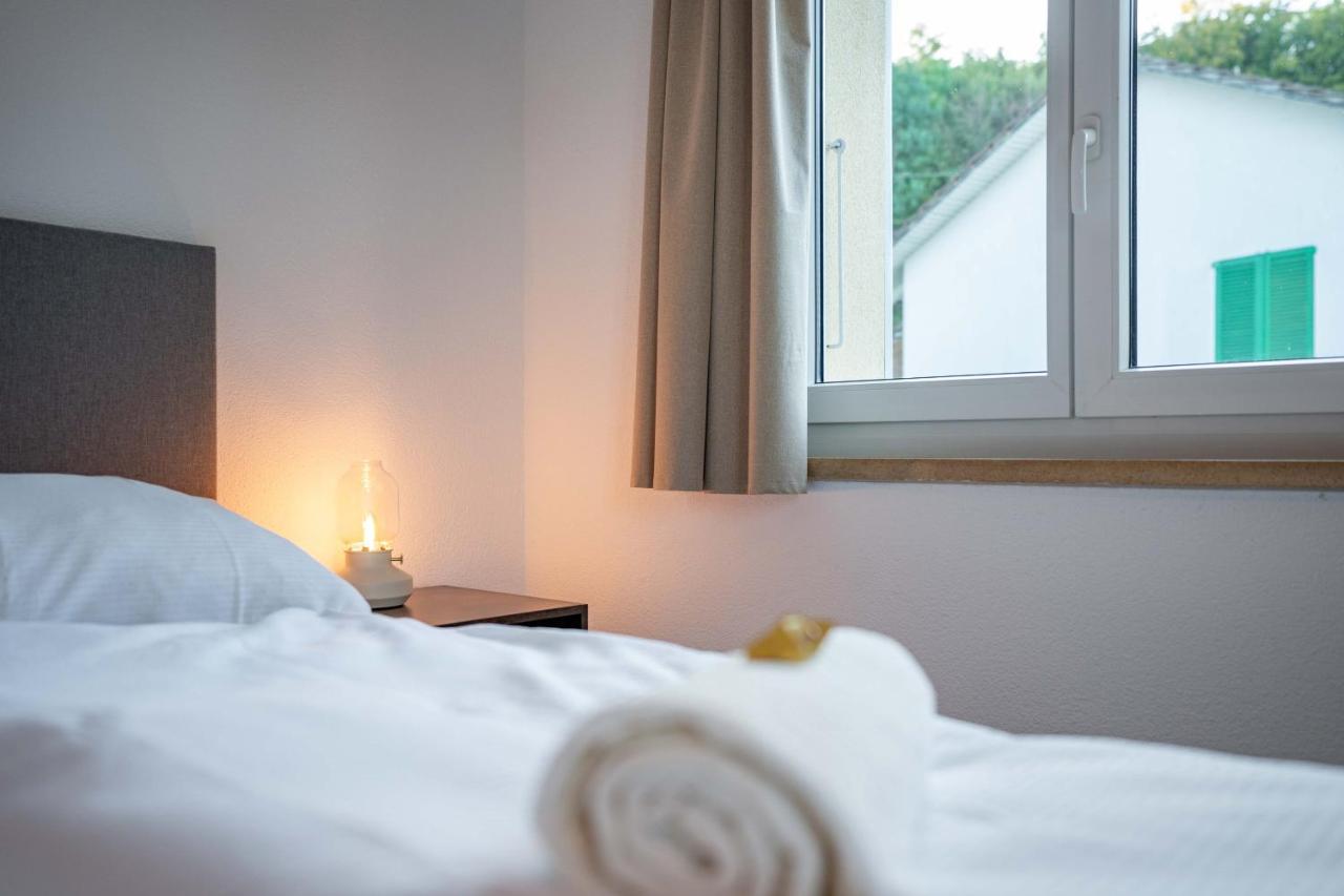 Moderne Wohnung Mit Parkplatz - Top Floor Ostermundigen Esterno foto