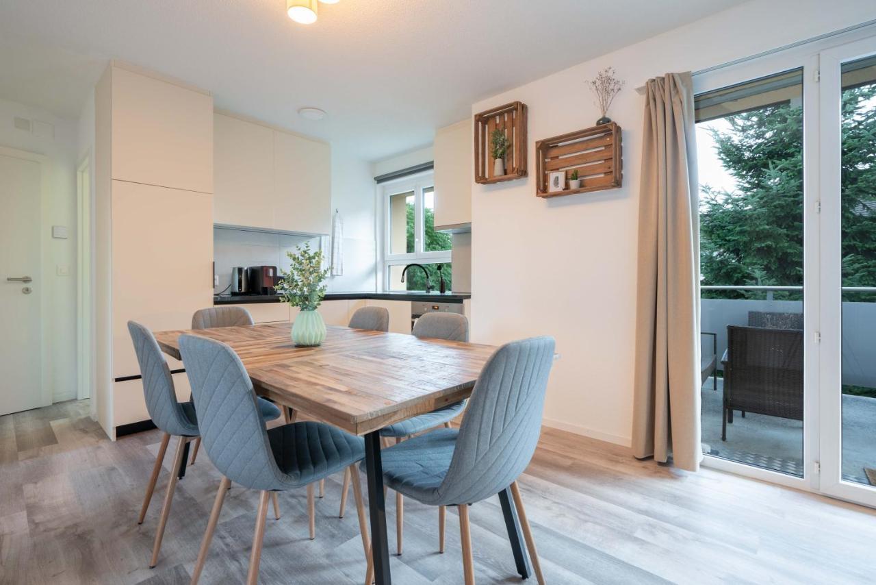 Moderne Wohnung Mit Parkplatz - Top Floor Ostermundigen Esterno foto