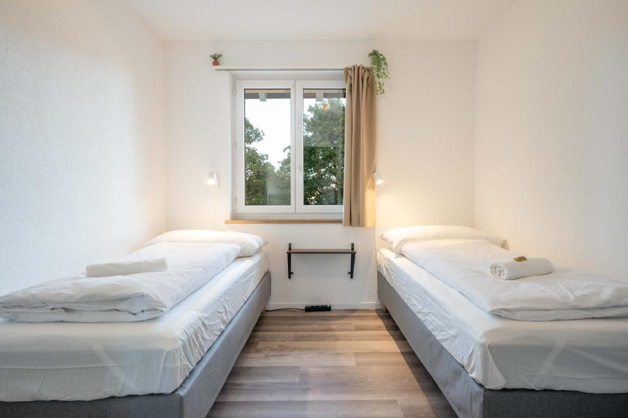 Moderne Wohnung Mit Parkplatz - Top Floor Ostermundigen Esterno foto